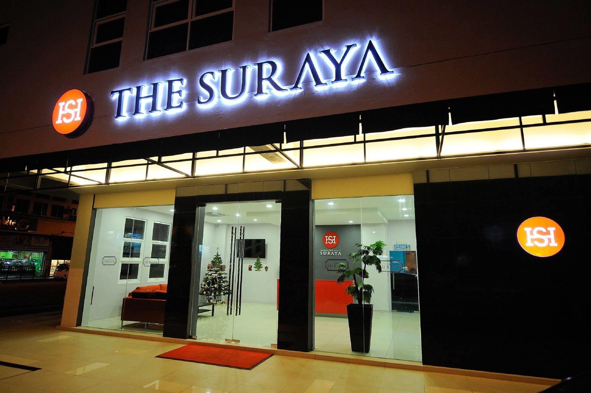 Oyo 232 The Suraya Hotel Kuantan Buitenkant foto