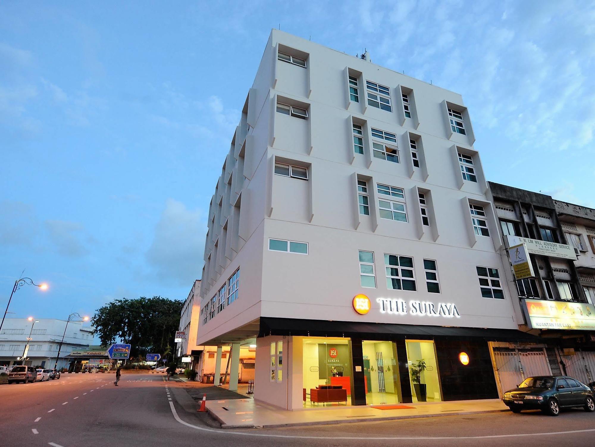 Oyo 232 The Suraya Hotel Kuantan Buitenkant foto