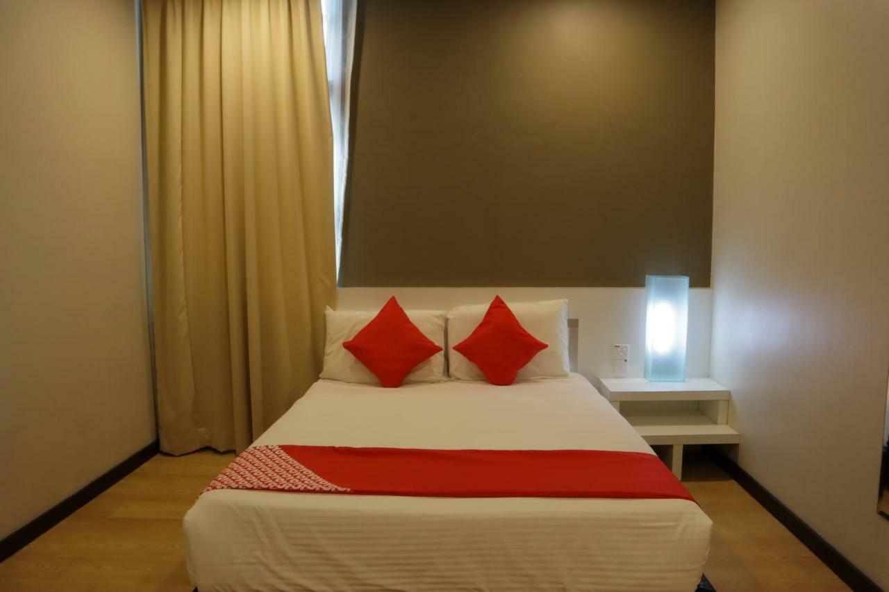 Oyo 232 The Suraya Hotel Kuantan Buitenkant foto